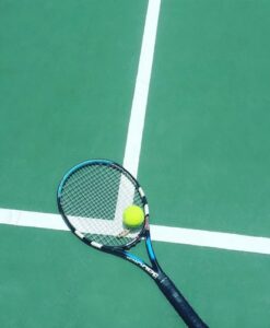Tennis bane